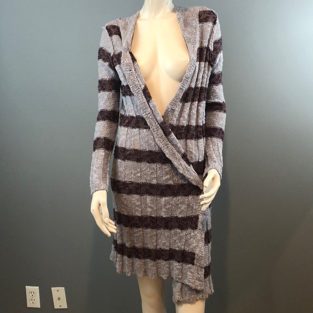 Free People Gray & Red Sweater offers welcome - Picture 5 of 8